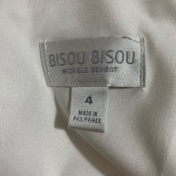 Bisou Bisou white pleated maxi dress - Picture 3 of 12